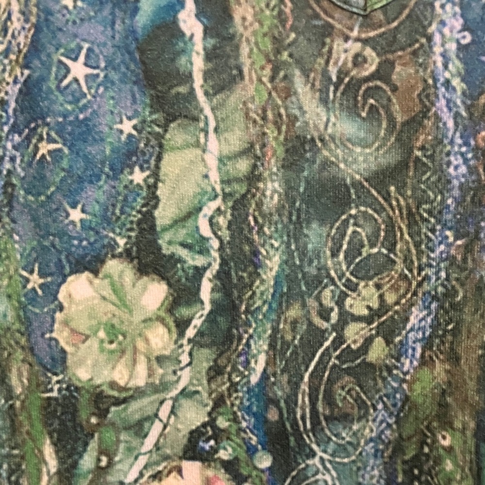 2 Tops Greens & Blues Knit Tops Size M - Picture 3 of 6